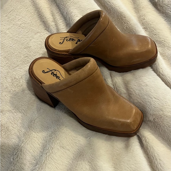 Free people leather mules shoes size 36.5 SOLD - Picture 2 of 3